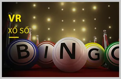 Một game thủ đang chơi thể thao điện tử trên máy tính với ánh sáng neon xanh lá, tượng trưng cho cá cược eSports tại 138vn